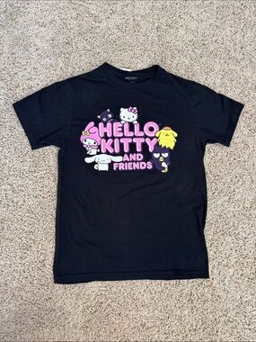 Hello Kitty and friends Black Tee with Pink & Yellow Character Graphic Print